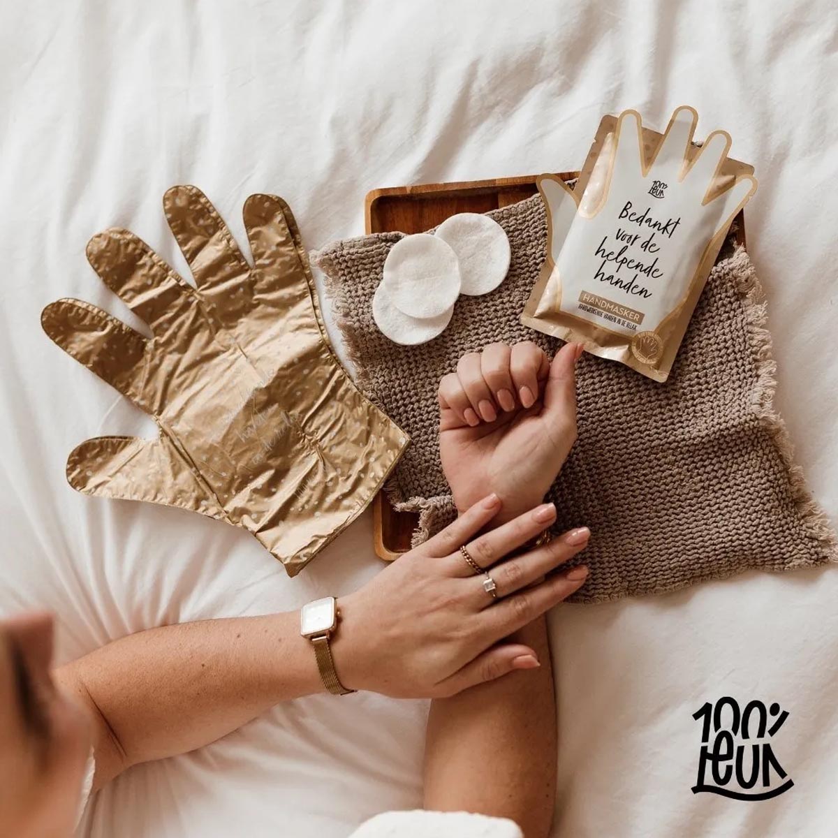 Hydraterend handmasker bedankje met handschoenen eenmalig gebruik zijdezachte handen