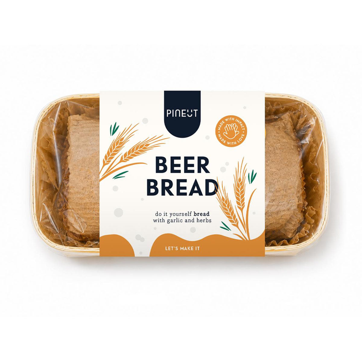 Pineut Bierbrood in Bakvorm 300 gram, kruidige broodmix in houten bakvorm met Beer Bread verpakking.