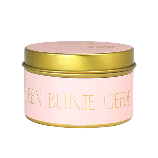Geurkaars in blik Een Blikje Liefde met roze label en goudkleurig blik