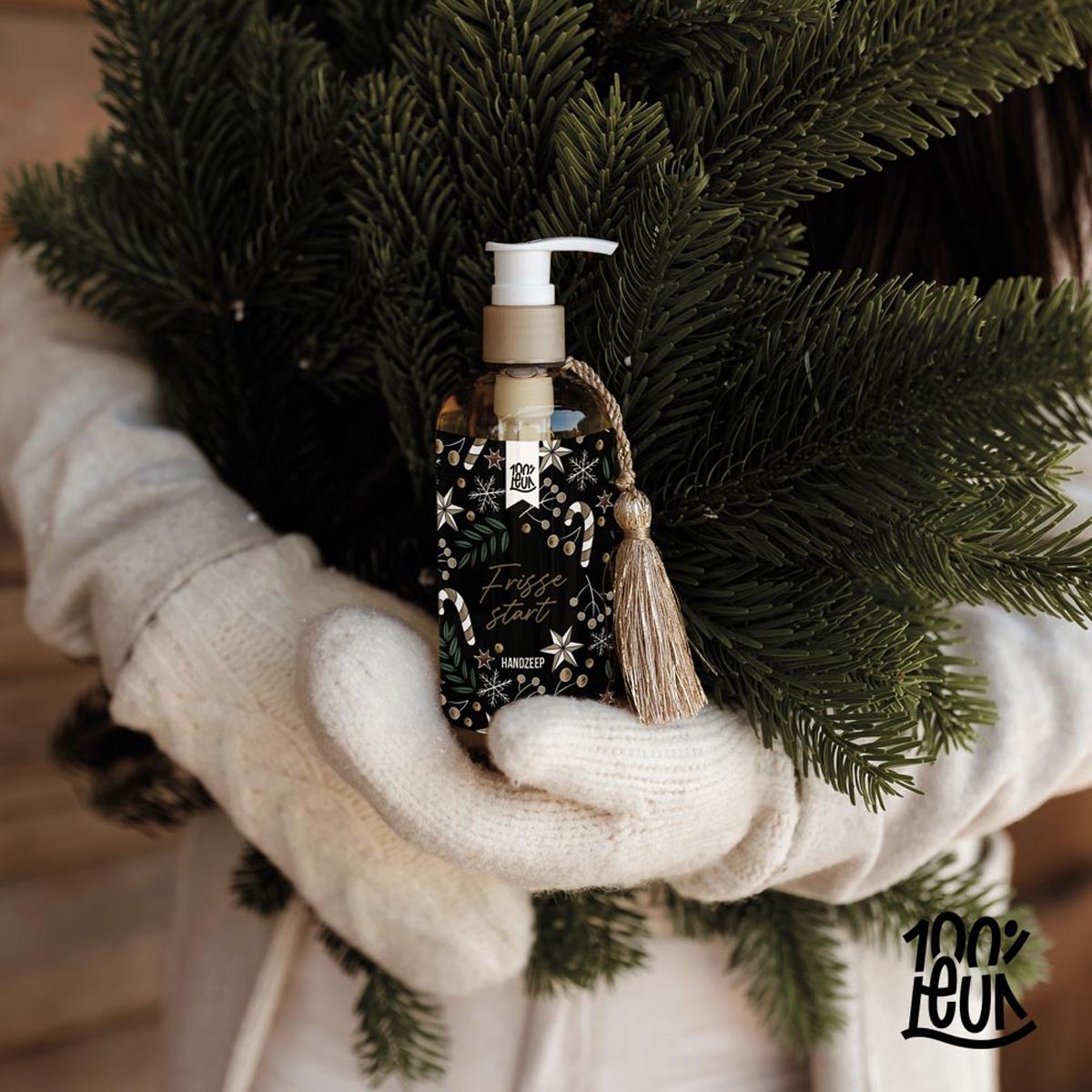 handzeep met kerstmotief met de tekst frisse start.