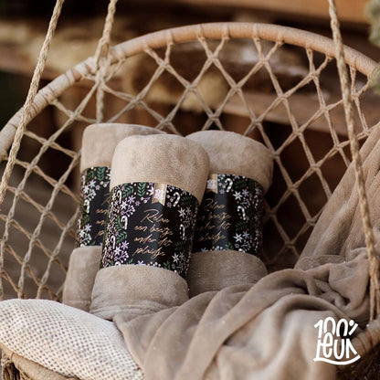 plaid met de tekst relax een beetje onder dit kleedje