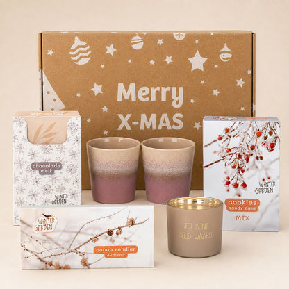 Zakelijk Kerstpakket Choco & Sfeer met twee mokken, chocolade en geurkaars